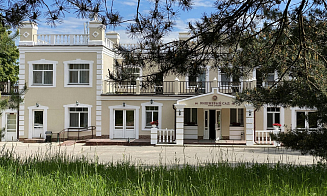 Под Бобруйском продают бывшую усадьбу Дунина-Марцинкевича. Теперь там дорогой отель