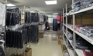 В Бресте за неуплату налогов задержали директора крупной компании по пошиву одежды