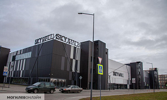 В Могилеве открылся самый крупный ТЦ в городе. Его строили почти 15 лет