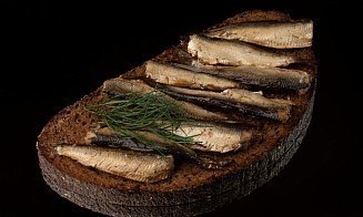 Беларусь стала главным покупателем российских рыбных консервов