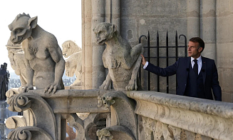 В Париже открыли для туристов башни собора Нотр-Дам и закрыли Центр Помпиду