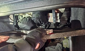 В рейсовом автобусе Гомель — Вильнюс нашли контрабандные сигареты на 12 тыс. евро