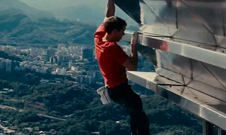 Американский скалолаз покорил один из самых высоких в мире небоскребов без страховки
