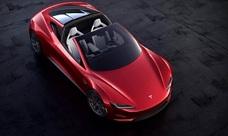 Продают новые Tesla Roadster, забытые в контейнерах 13 лет назад