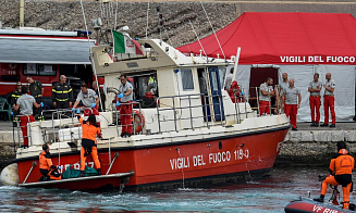 Против экипажа затонувшей возле Сицилии яхты с миллионерами подали иск на $246 млн