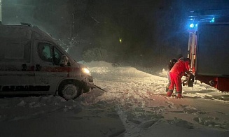 На Черноморском побережье — шторма, ураганы, затопления. Есть погибшие