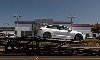 Акции Tesla падают после неудачного запуска Starship. Заглянули и в финансовый отчет компании