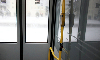 В еще одном городе Беларуси появилась возможность платить банковской картой в транспорте