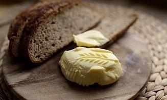 Беларусь третий раз за неделю повысила экспортные цены на масло для России