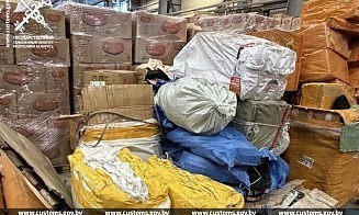 Таможня не пропустила в Беларусь фуру, которая везла товары для физлиц на 2,5 млн рублей