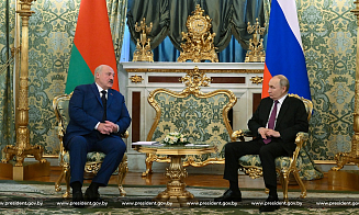 Ситуация в Украине и возвращение западных фирм: о чем говорили Лукашенко и Путин в Москве