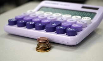 Сценарий для рубля и биткоин в ожидании новостей от ФРС США. Прогноз по валютам и крипте 