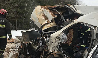 Родственники погибших в маршрутке под Смолевичами требуют от виновников до 100 тыс. рублей