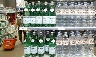 Nestle продаст производство питьевой воды вместе с брендами Vittel, Perrier и San Pellegrino