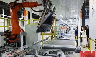 В Беларуси запустили завод, где технику с ИИ собирают роботы