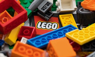 Компания LEGO будет выпускать кубики со шрифтом Брайля