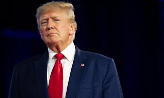 Компания Трампа будет выпускать смартфоны