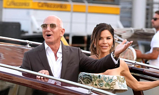 Ди Каприо среди гостей и 27 платьев невесты. Топ-5 фактов про свадьбу Безоса