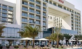 Из-за низкой загрузки цены в отелях ОАЭ упали на 20–30%