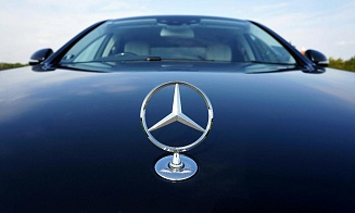 Mercedes-Benz отказалась от планов продавать только электрокары к 2030 году