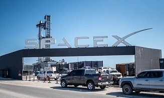 Маск объявил о слиянии SpaceX и xAI