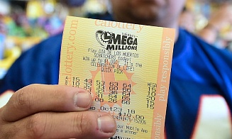 Пенсионер из США сорвал джекпот и выиграл в лотерею $476 млн