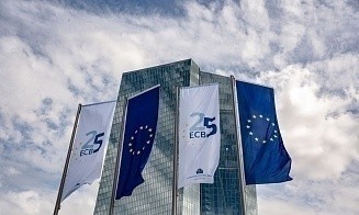 Bloomberg оценил, что будет с ключевыми ставками в ЕС в ближайший год