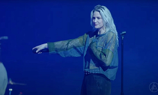 Группа Linkin Park дала первый концерт спустя семь лет после смерти основного вокалиста