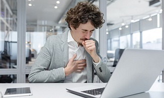 Врач назвал, признаком каких болезней может быть кашель. И это не бронхит с пневмонией