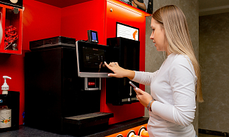 Автоматы с кофе, яйцами и картошкой фри. Чем завтра будет удивлять белорусов вендинговый бизнес?