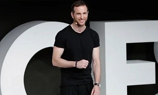 Сооснователь Airbnb в этом году продал акций на $1 млрд