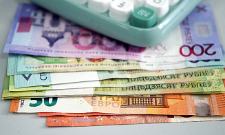 В экономику в августе пришло 1,6 млрд рублей. Объясняем, что происходит с деньгами в Беларуси