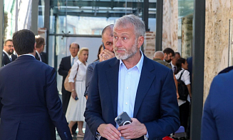 Абрамович хочет отсудить £2,5 млрд, замороженных после продажи «Челси»