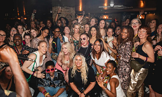И никакого похмелья. В Европе набирает популярность новый формат вечеринок — рейв для мам