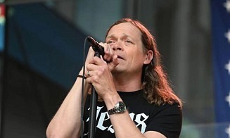 Умер солист и основатель рок-группы 3 Doors Down