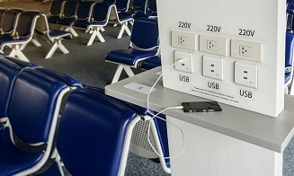 Многие смартфоны можно «взломать» во время обычной зарядки. Эксперты назвали причину