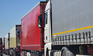 Польша ускорит пропуск фур на границе с Беларусью