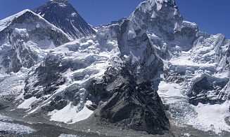 Непал запретит неопытным альпинистам подниматься на Эверест