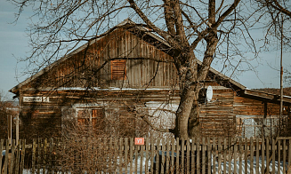 Продажу пустующих домов на селе упростили