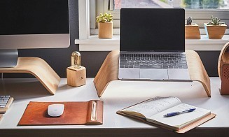 В январе работающих белорусов снова стало меньше