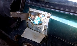 Литовские таможенники разрезали машину белоруса из-за контрабандных сигарет