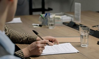 Такси Bro Car в Беларуси и выход «Ассомедика» в США — бизнес-неделя от OL