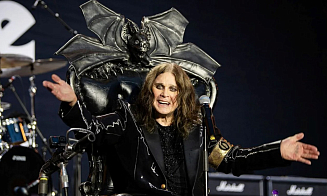 В честь рок-музыканта Оззи Осборна предлагают назвать аэропорт