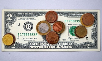 В сентябре белорусы продали валюты на $76 млн больше, чем купили