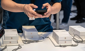 Сколько будет стоить iPhone, если Apple перенесет его производство в США
