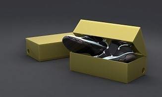 В крупной торговой сети нашли обувь с экстремистской символикой