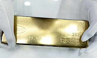 Цена золота впервые в истории превысила $3800 за унцию