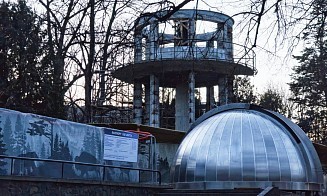 В Минском планетарии начали сборку нового купола обсерватории: как продвигается реконструкция