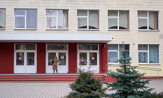 Стало известно, когда школы откажутся от бумажных дневников