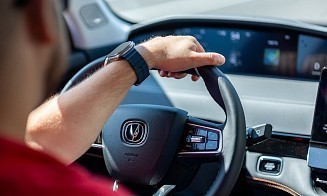 Иностранцам в Беларуси станет проще получить водительские права